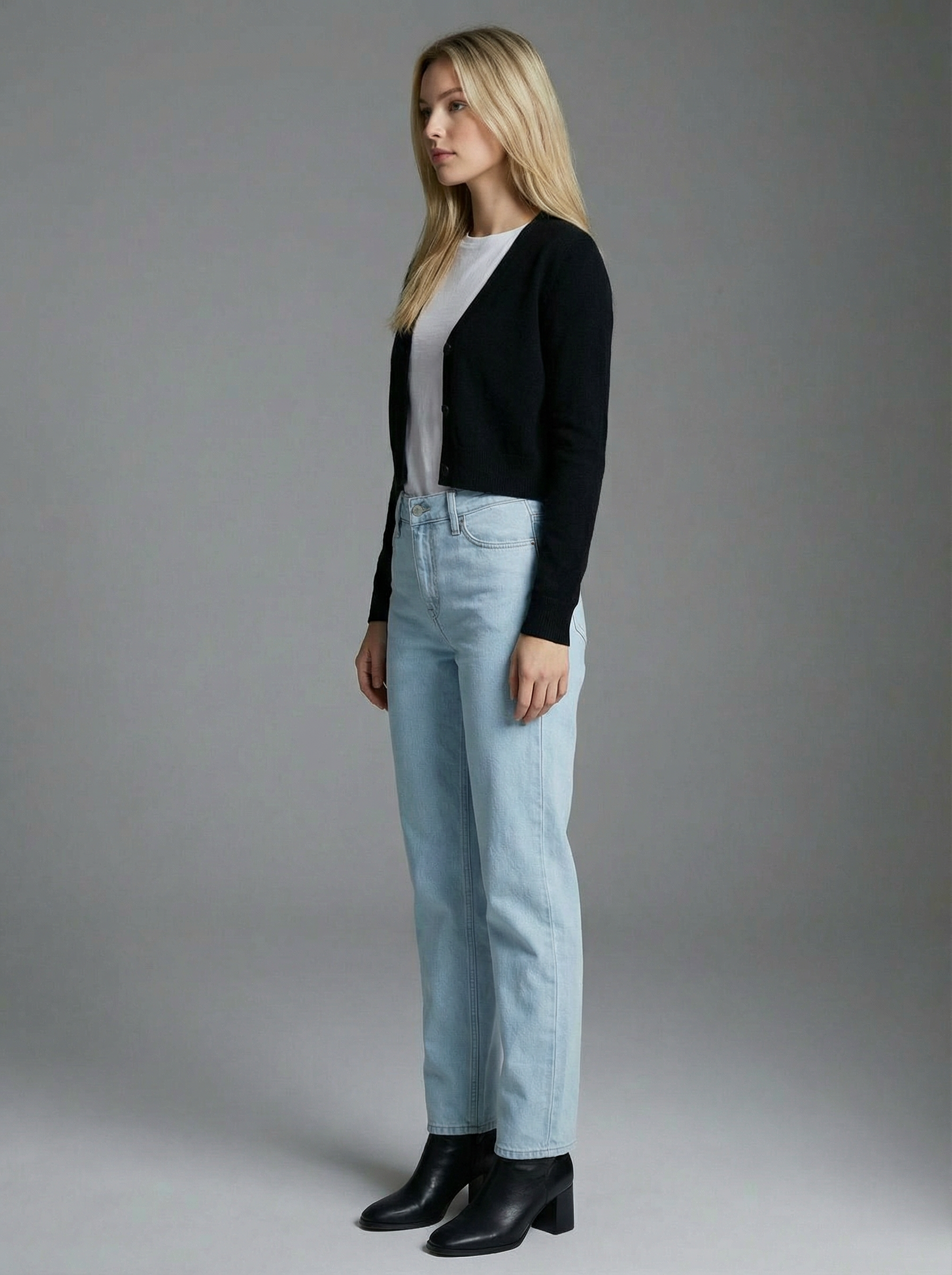 TAPERED MID RISE WIDE BAGGY JEANS: 11 (29)