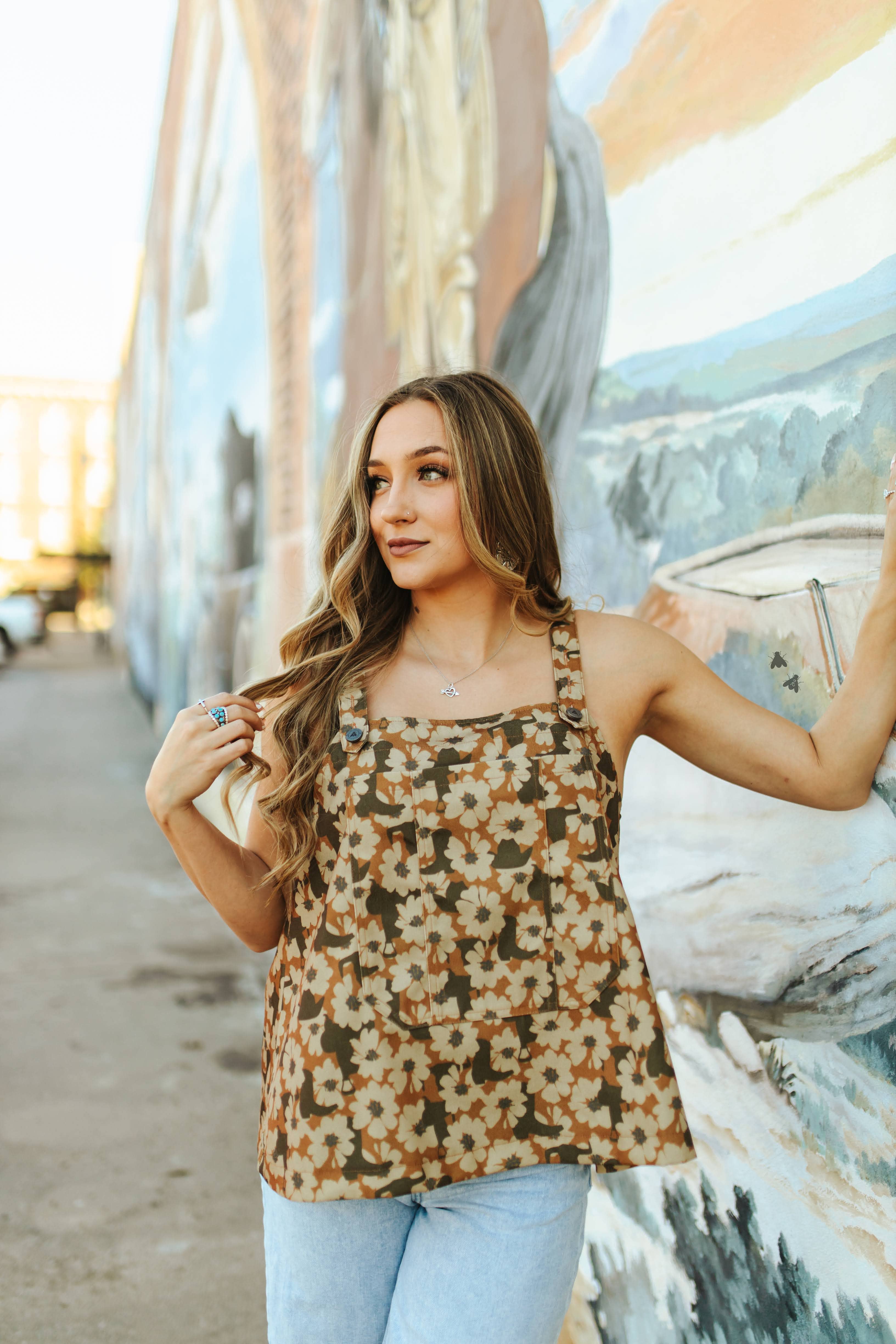 BUCKIN BIBS *FLORAL: L/XL