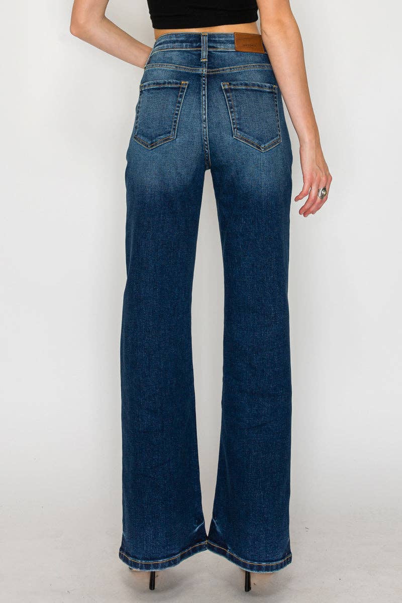 High Rise Holly Flare Jeans: 11 (29)