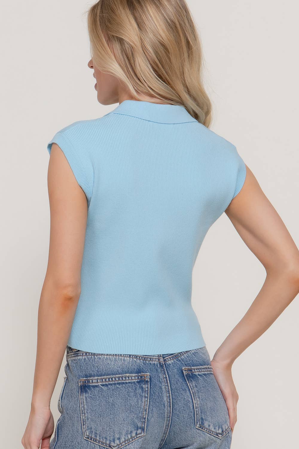 Sleeveless Polo Sprint Sweater: RED-red, L