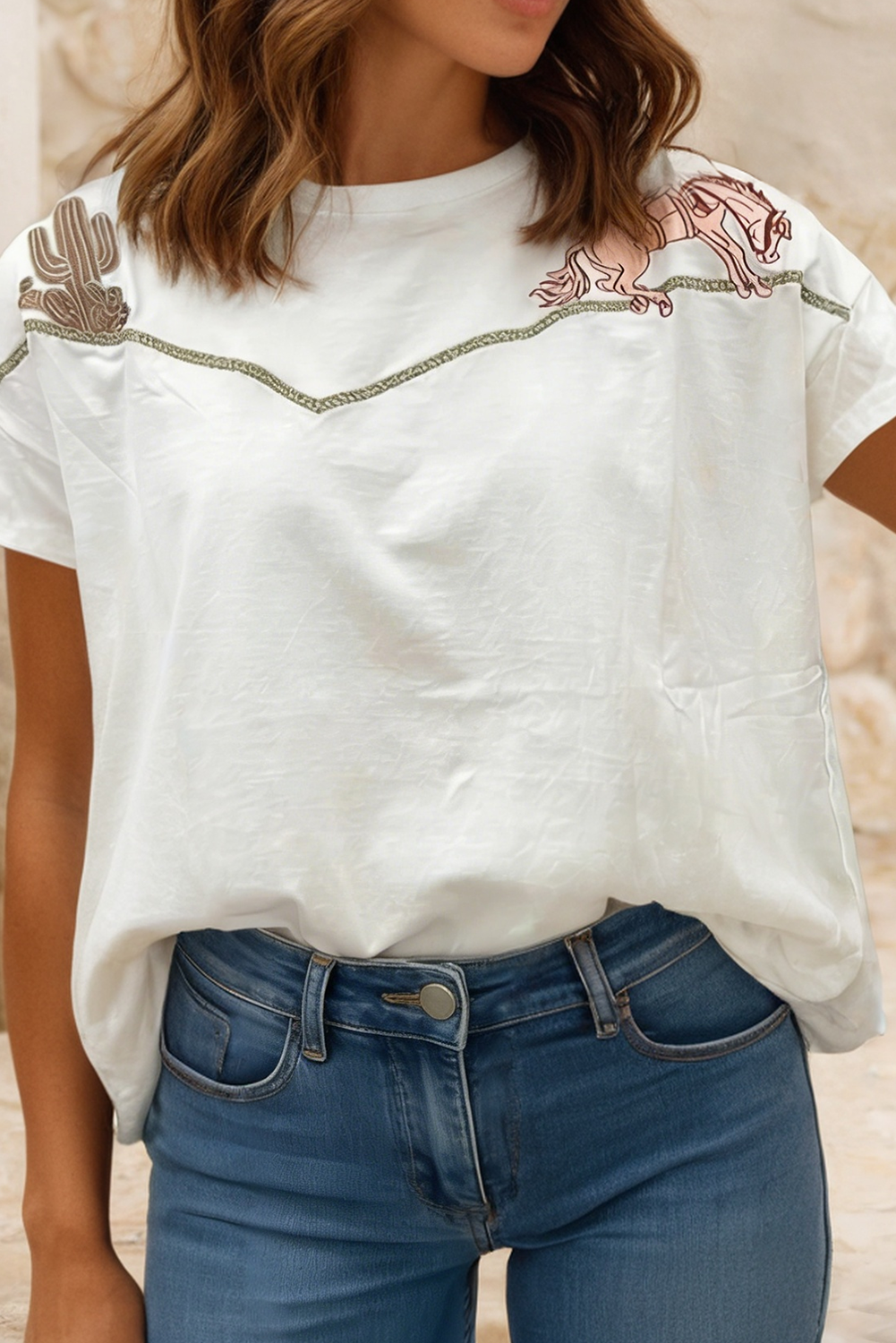 Embroidered Casual Tee: White, S
