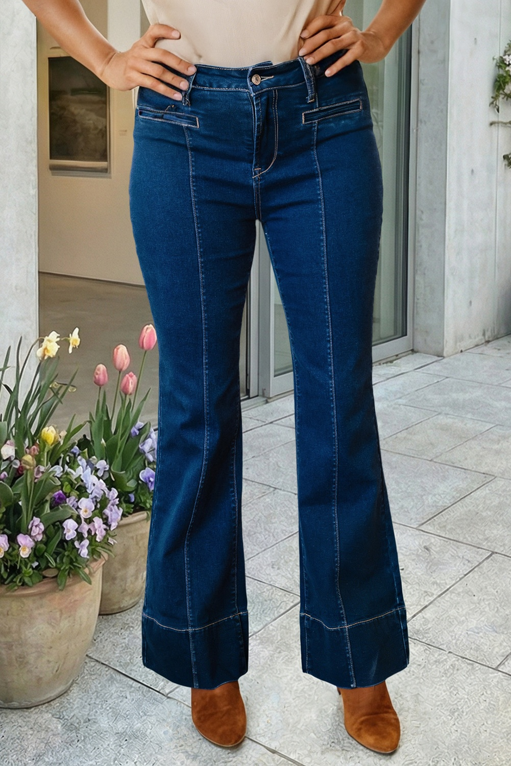 Center Seam Deep Wash Straight Jeans: Blue, 10