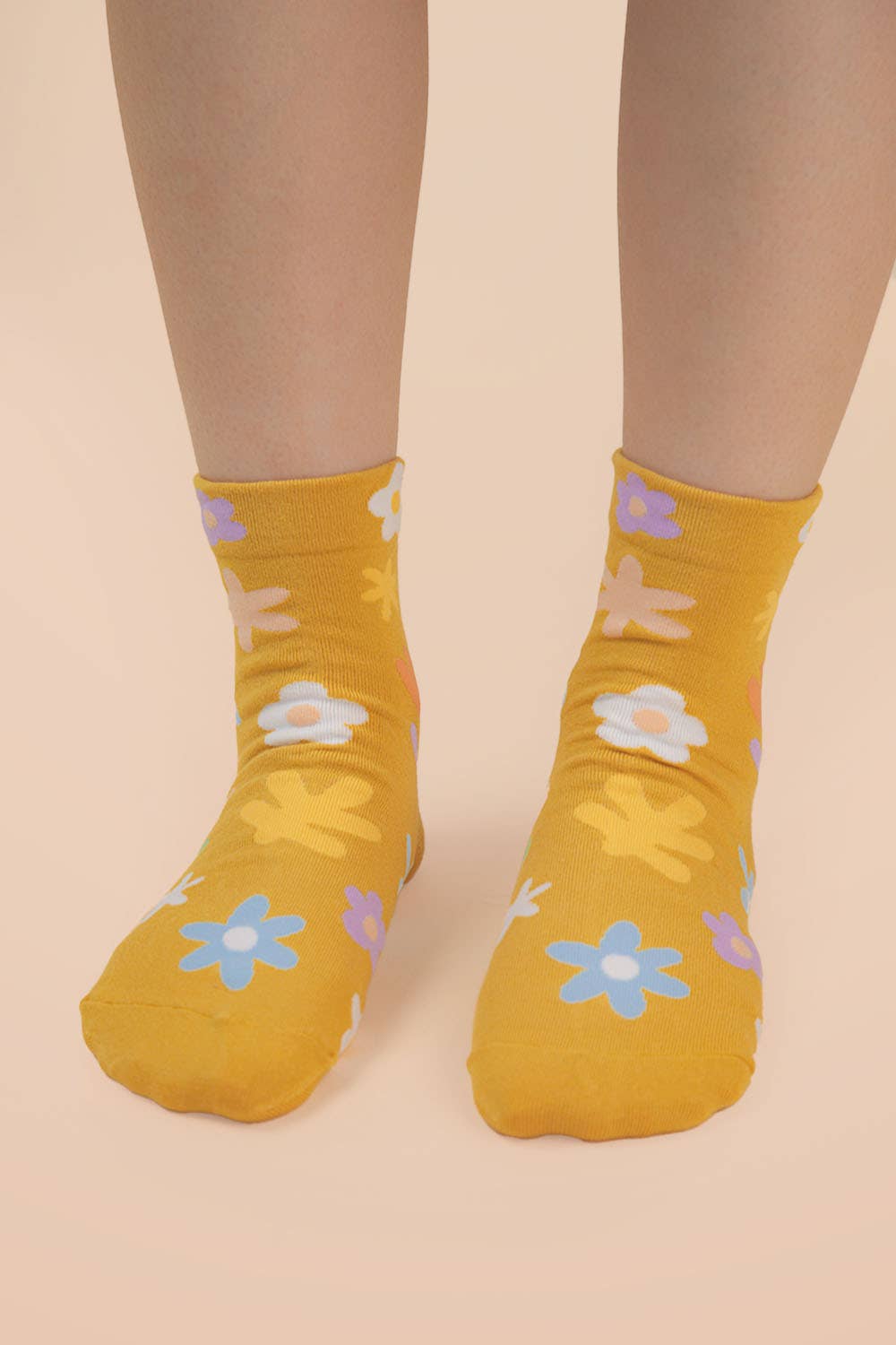 Floral print causal socks: Yellow