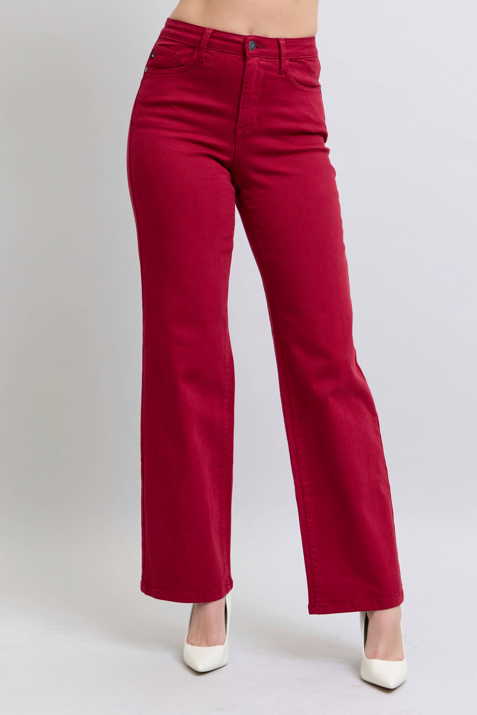 Heart Shaped Back Pockets High Waisted 90's Straight: Scarlet, 15(32)