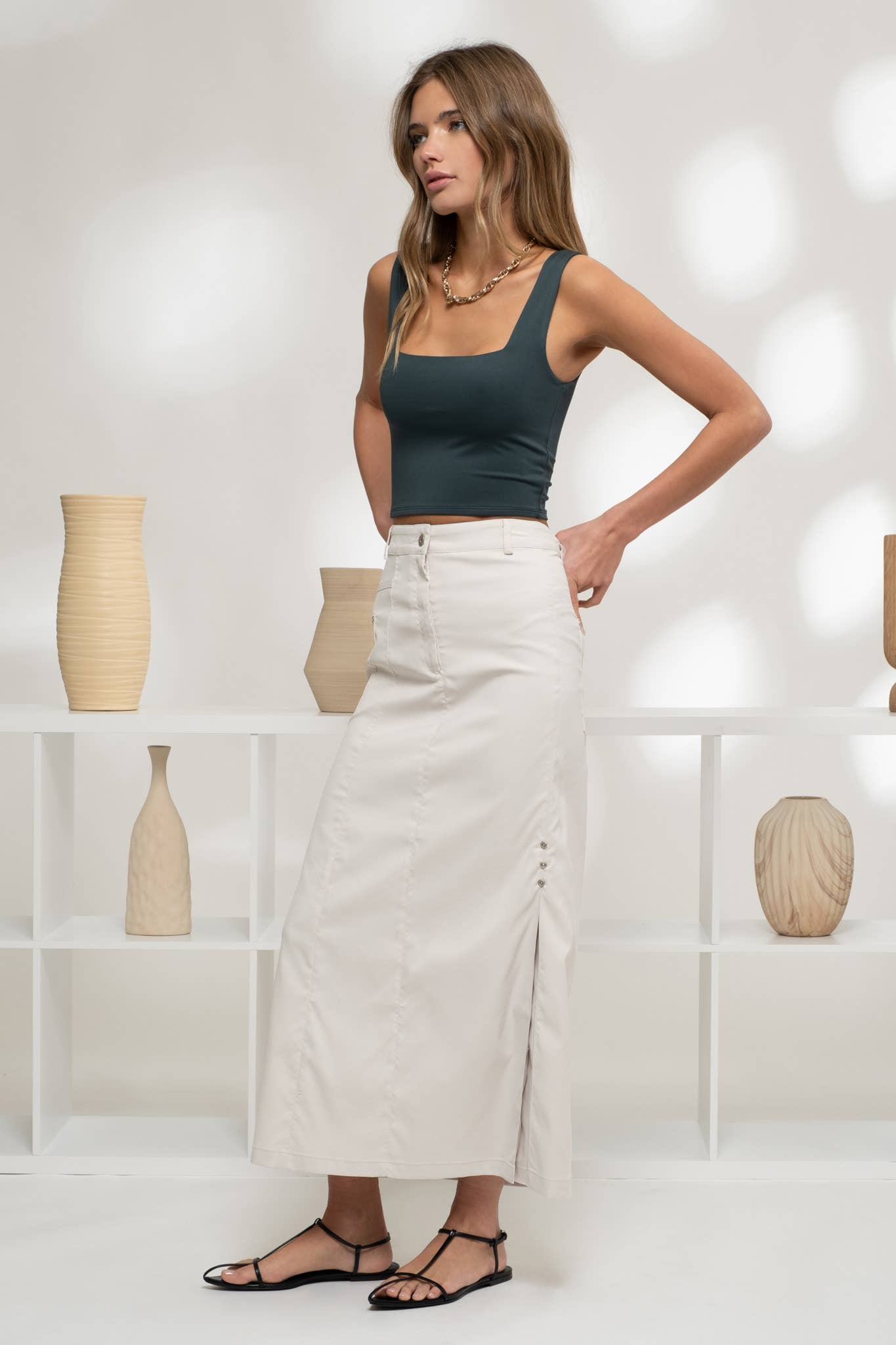 REVERSIBLE CROPPED SQUARE NECK TANK: HUNTER GREEN