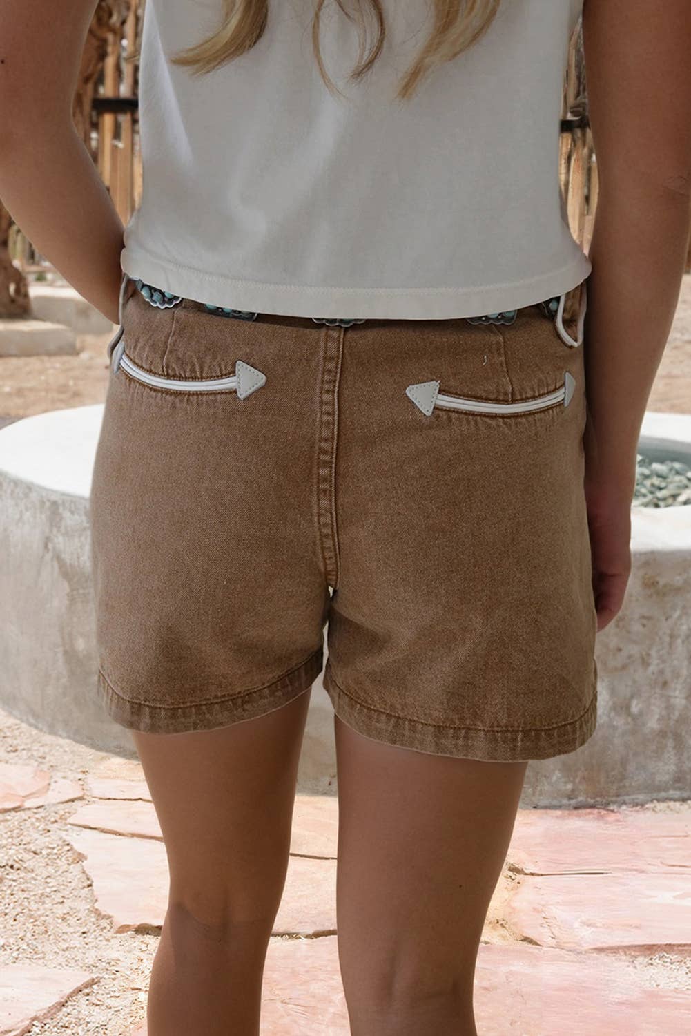 Contrast Arrow Detail Western Denim Shorts: Brown, Missy, 16