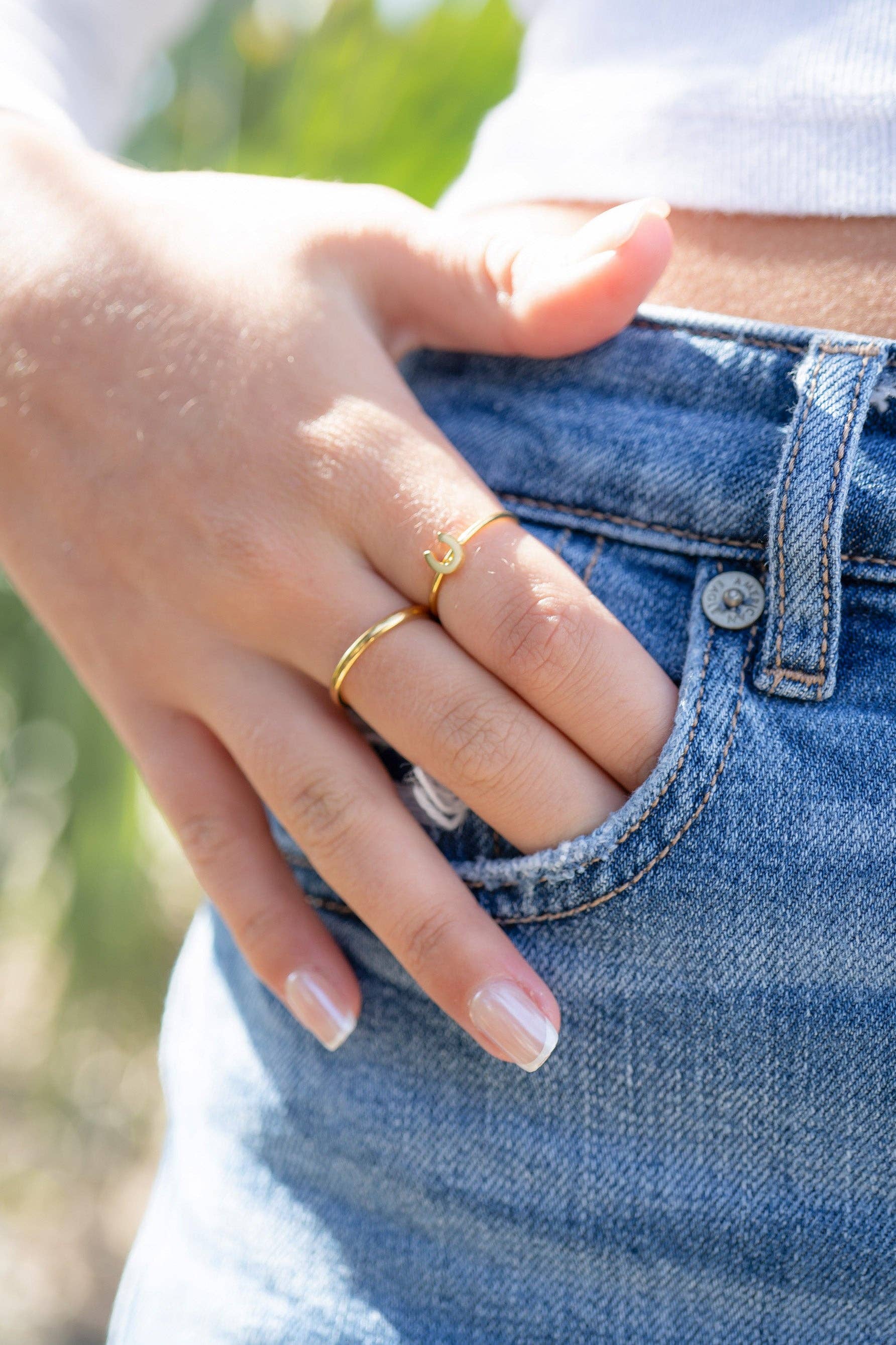 Horseshoe Stacking Ring: Gold, 6