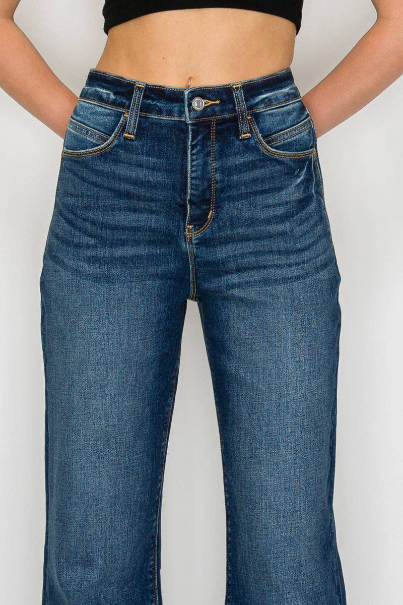 High Rise Holly Flare Jeans: 11 (29)