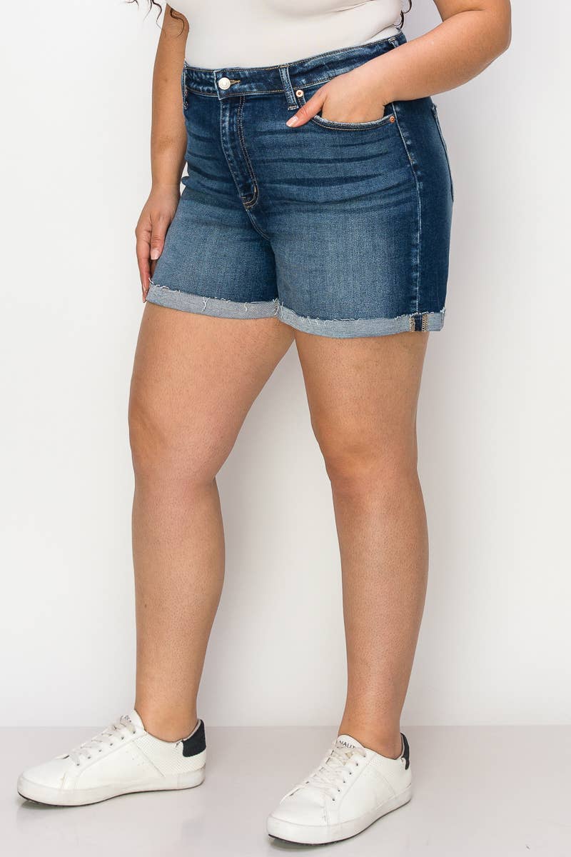 PLUS SIZE - HIGH RISE STRETCH MIDI CUFF SHORT: DARK, 16