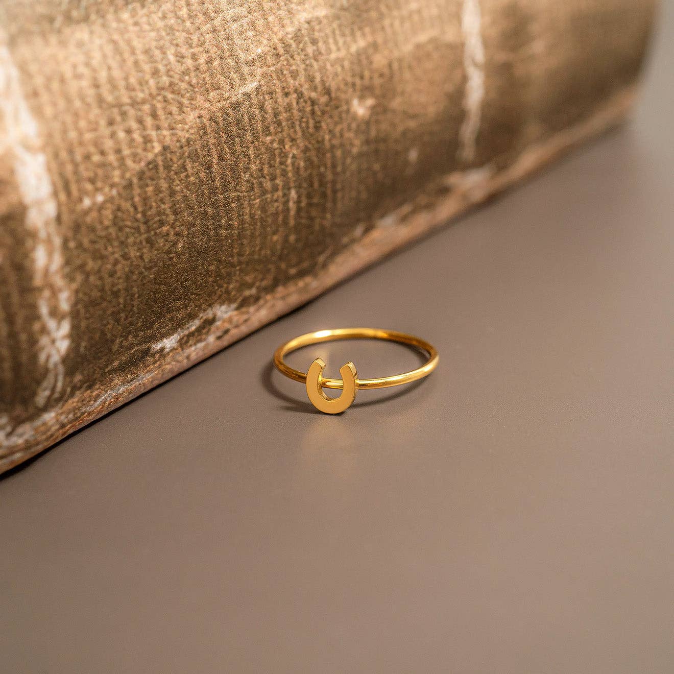 Horseshoe Stacking Ring: Gold, 6