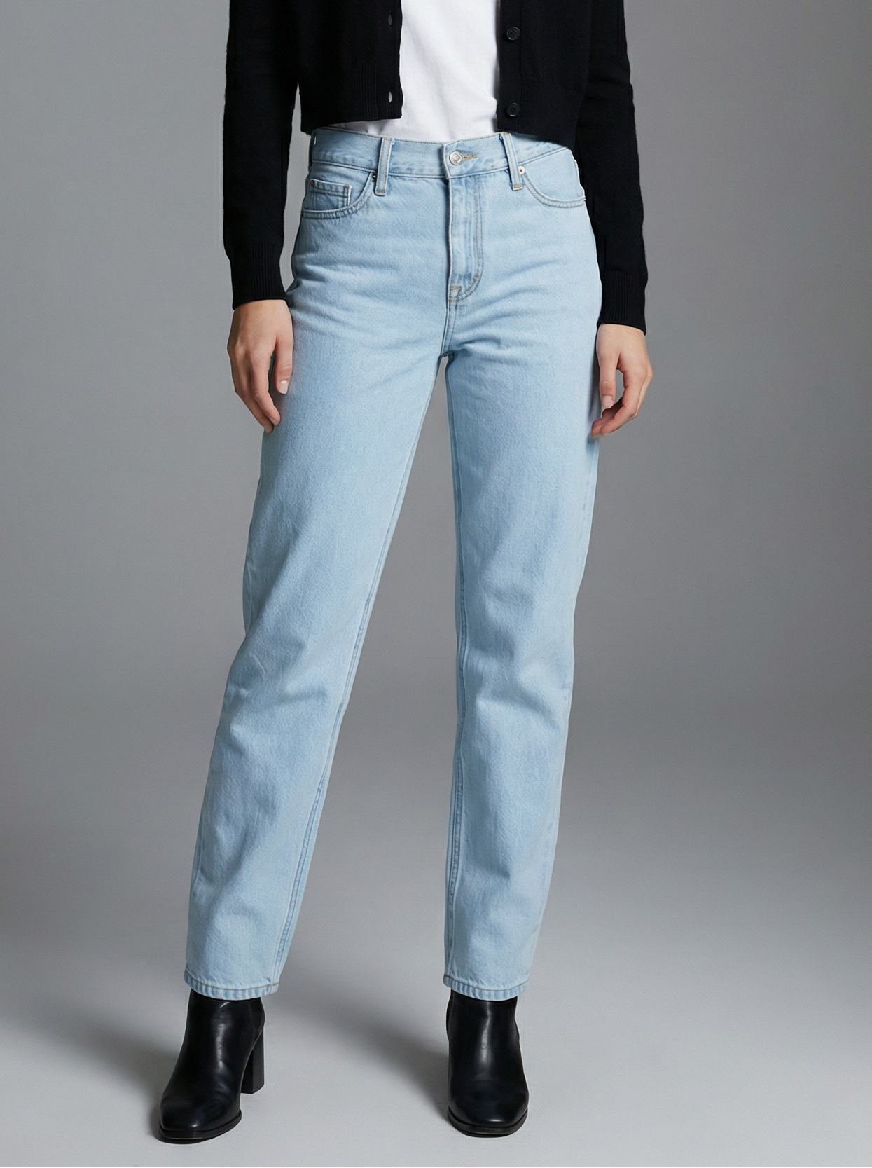 TAPERED MID RISE WIDE BAGGY JEANS: 11 (29)