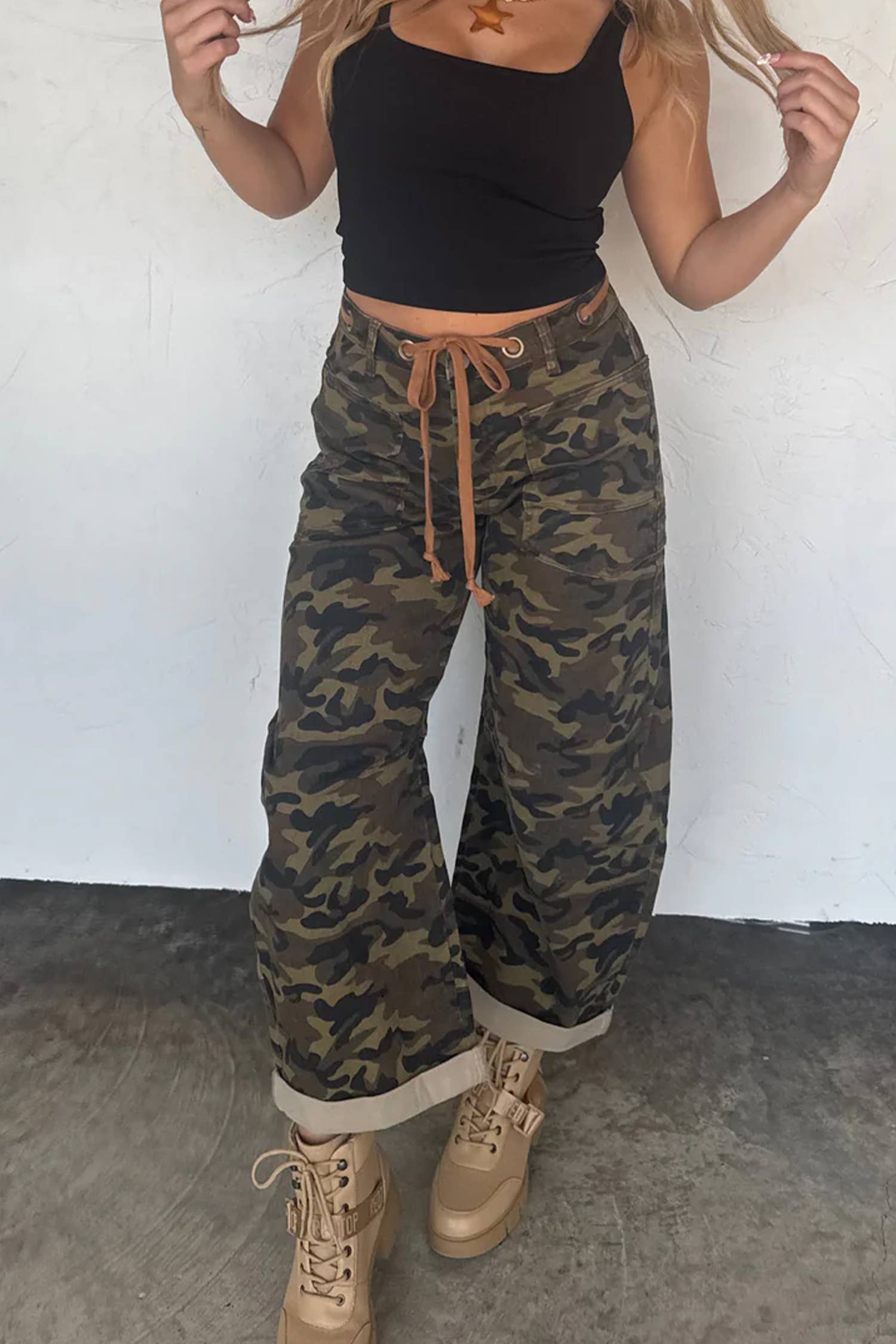 Camouflage Print Retro Grommet Tie Waist Loose Jeans: Multi-Colored, 10