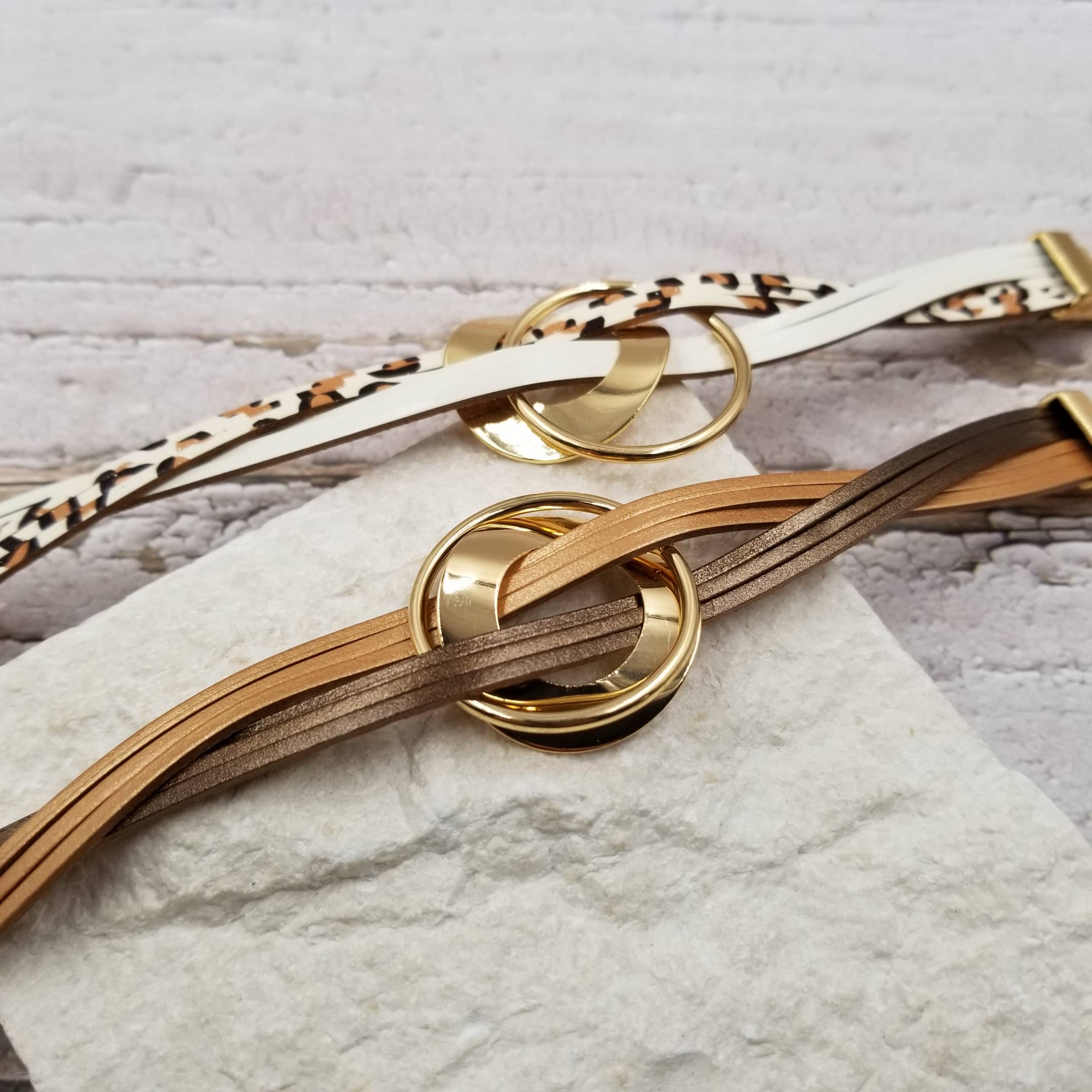 Cross Loop Stack Leather Magnetic Bracelet: Brown