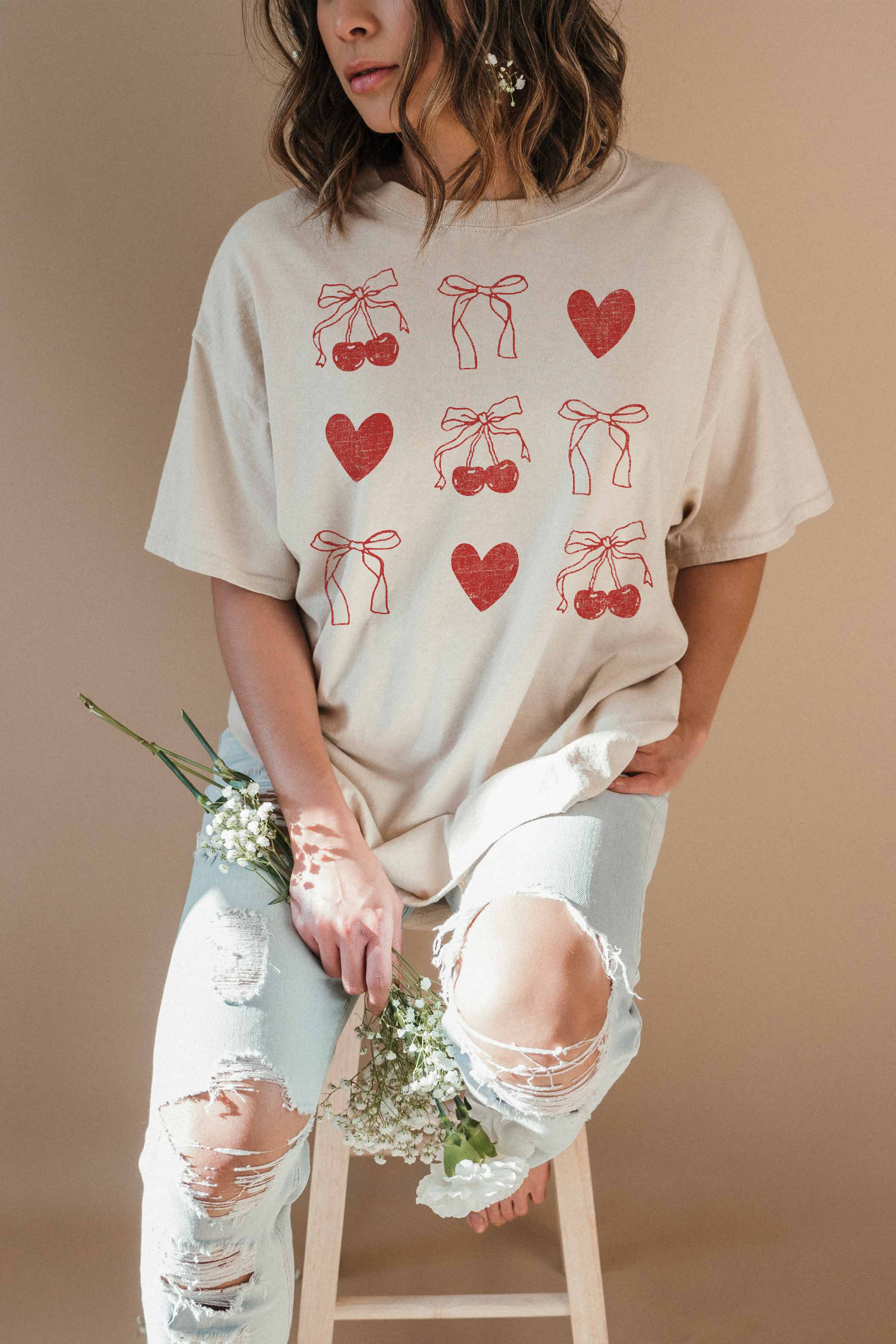 CHERRY GALLERY OVERSIZED TEE: IVORY, M/L